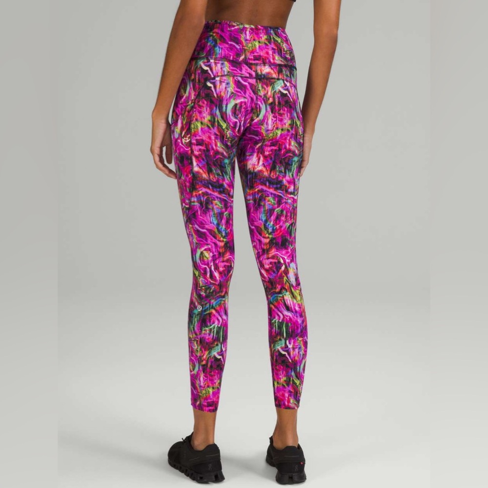 Like New Lululemon Fast and Free High-Rise Crop 25” Hyper Flow Pink Multi 20 - Picture 2 of 6